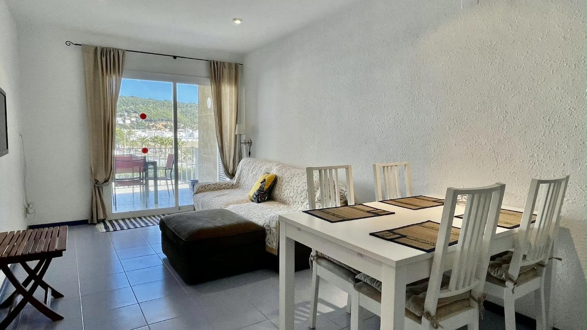 Rocamaura I A 2-2 Apartment L'Estartit 0*,  Spain